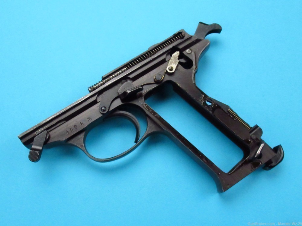 Excellent 1942 WWII Used German Walther P38 pistol AC42 German 9mm Luger-img-106