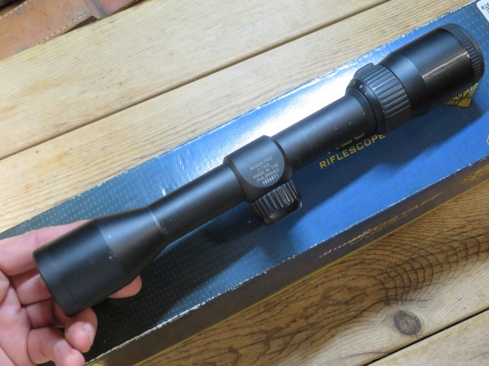 Nikon Prostaff 2-7x 2-7x32 rifle scope with box and papers-img-4