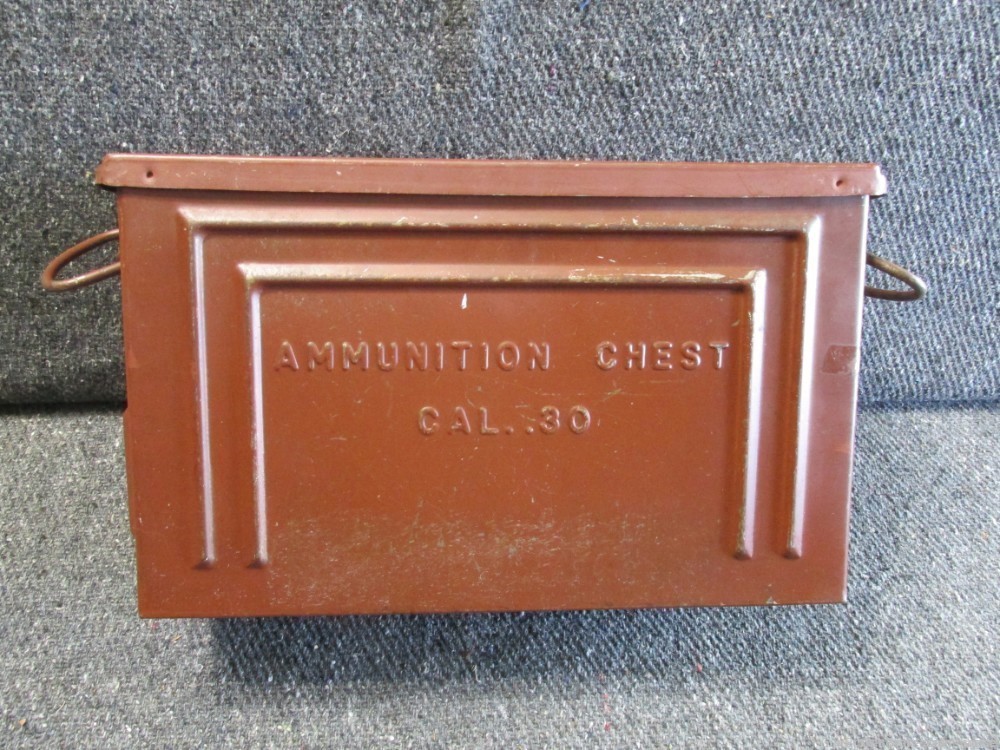 US WWII MILITARY .30 CALIBER MACHINE GUN AMMO CAN-D35299 USED IN TANKS-img-1