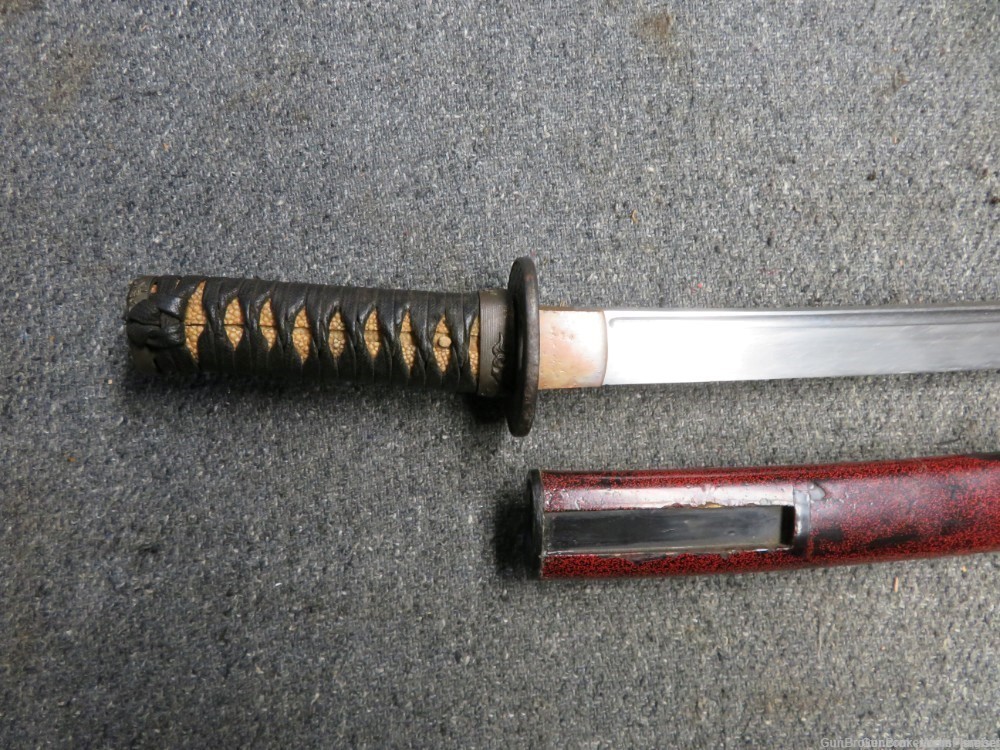 JAPANESE KOTO 15TH CENTURY WAKIZASHI SWORD WITH ORIGINAL SCABBARD (RARE)-img-3