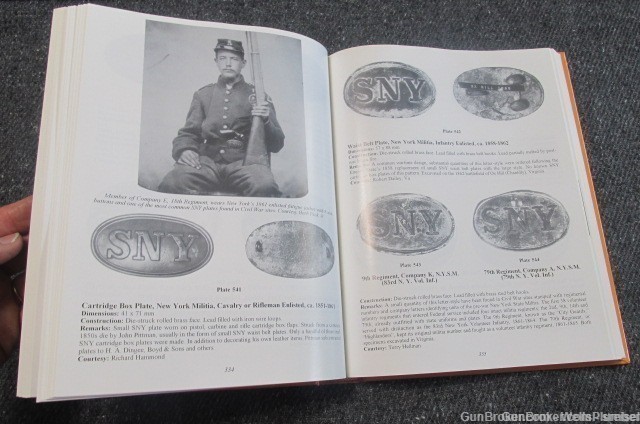 AMERICAN MILITARY BELT PLATES BOOK PLATE 1st EDITION AUTHOR SIGNED-img-11
