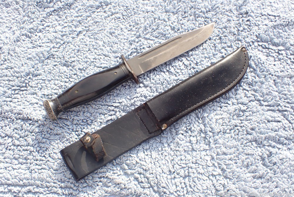 USGI VIETNAM KABAR 1209 FIGHTING KNIFE WITH ORIGINAL SCABBARD-img-3