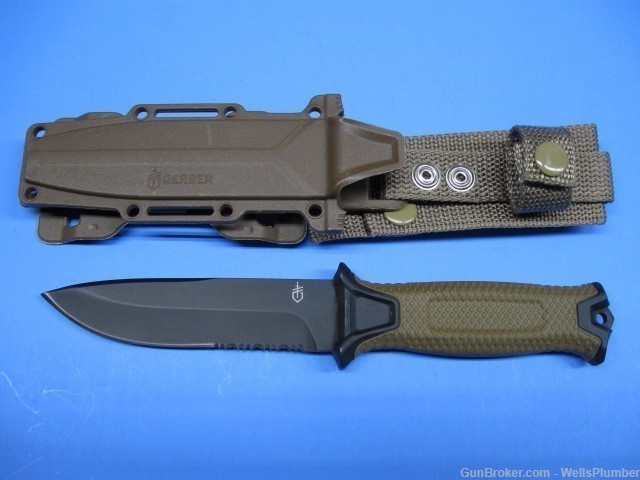 GERBER TACTICAL FIGHTING KNIFE WITH ORIGINAL SCABBARD (MINT)-img-0