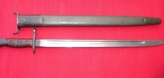 US REMINGTON 1913 BAYONET WITH JEWELL 1918 DATED SCABBARD-img-0