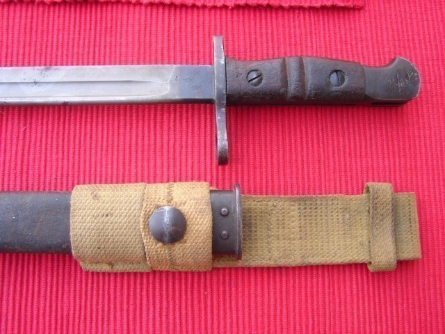 WINCHESTER 1913 BAYONET WITH SCABBARD BRITISH MARKINGS (DATED 1916)-img-2