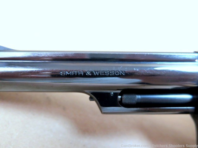 Smith & Wesson Vintage Model 19-3 .357Magnum 6-inch Blue-img-16