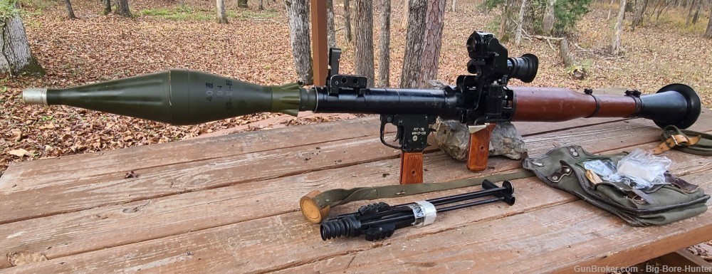 RPG-7 rocket launcher with HEAT Rocket (Deactivated) w/2.7X Optical Sight-img-5