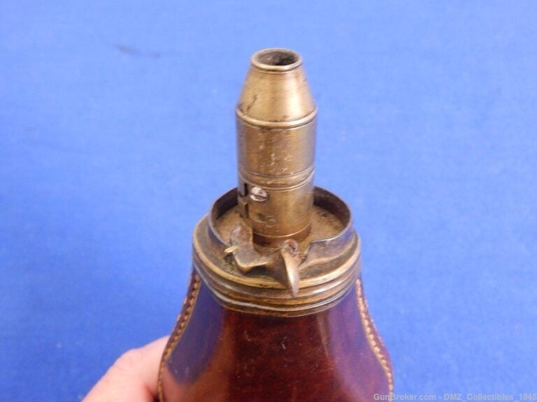 1840s-60s Rifle or Shotgun Leather Powder Flask-img-6