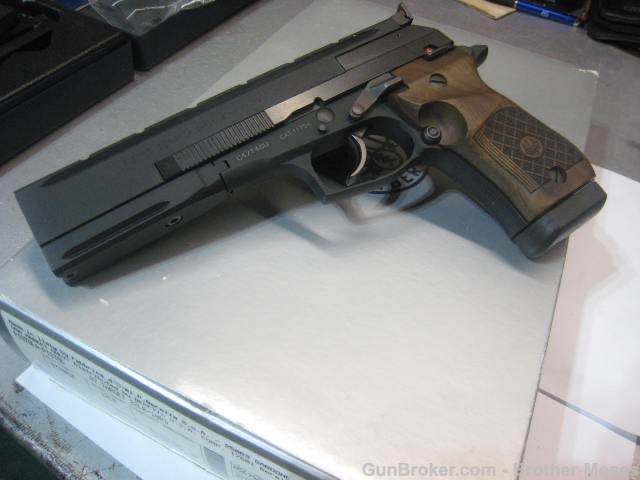 Beretta 87 Target 22LR 22 lk Walther PPK Paperwork  Boxes 5 Mag Walnut Grip-img-14