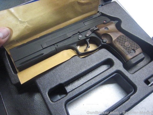 Beretta 87 Target 22LR 22 lk Walther PPK Paperwork  Boxes 5 Mag Walnut Grip-img-1