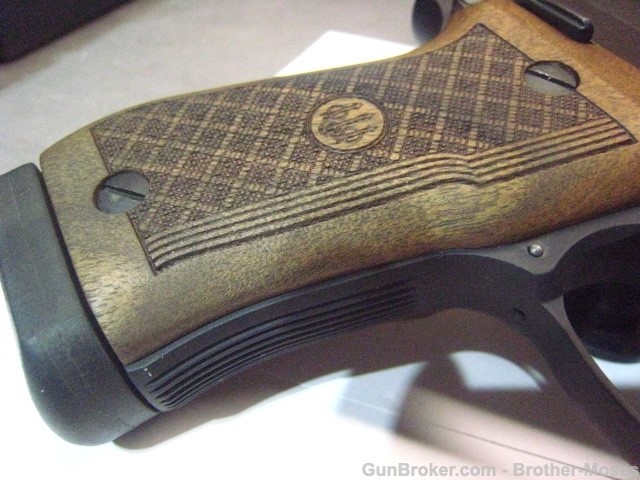 Beretta 87 Target 22LR 22 lk Walther PPK Paperwork  Boxes 5 Mag Walnut Grip-img-11