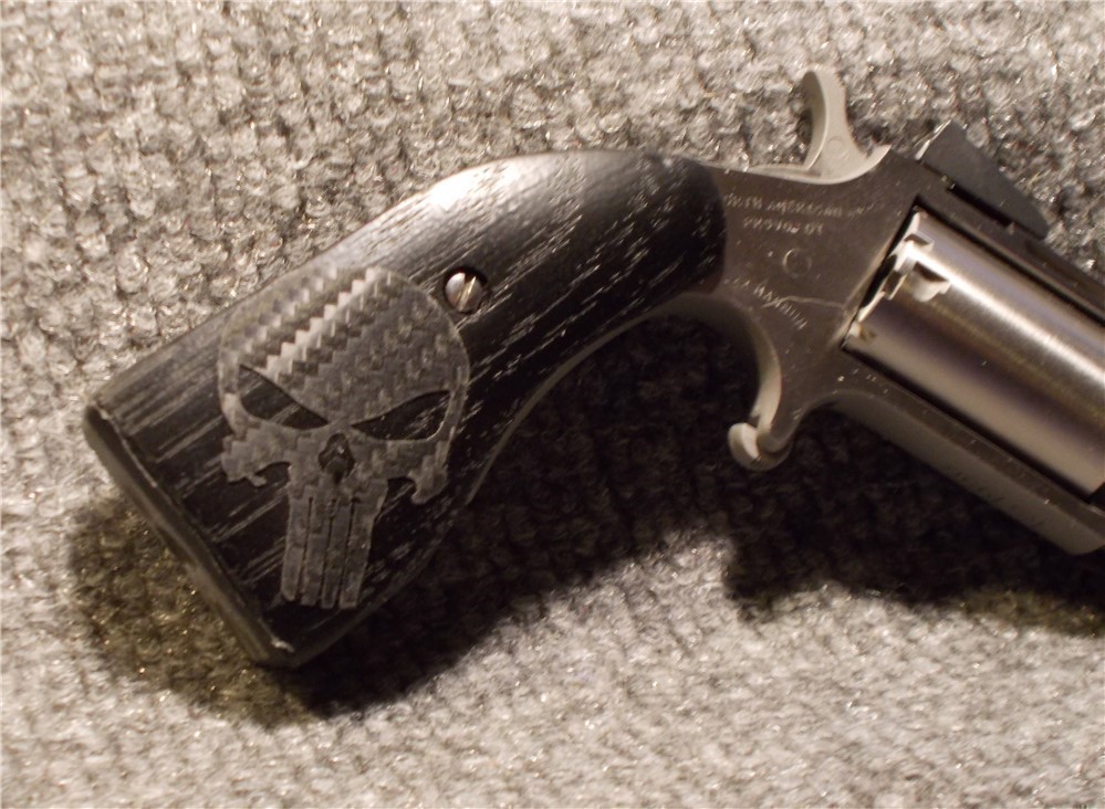 Custom Over-Sized / Extended Skull Grip NAA Magnum Frames Black-img-3