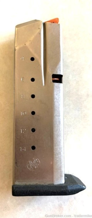 Smith & Wesson SW40VE 14 Round Magazine Law Enforcement Only Marked-img-0