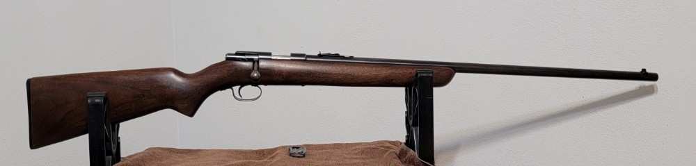 Winchester Model 69A Bolt Action. 22 Rifle-img-16