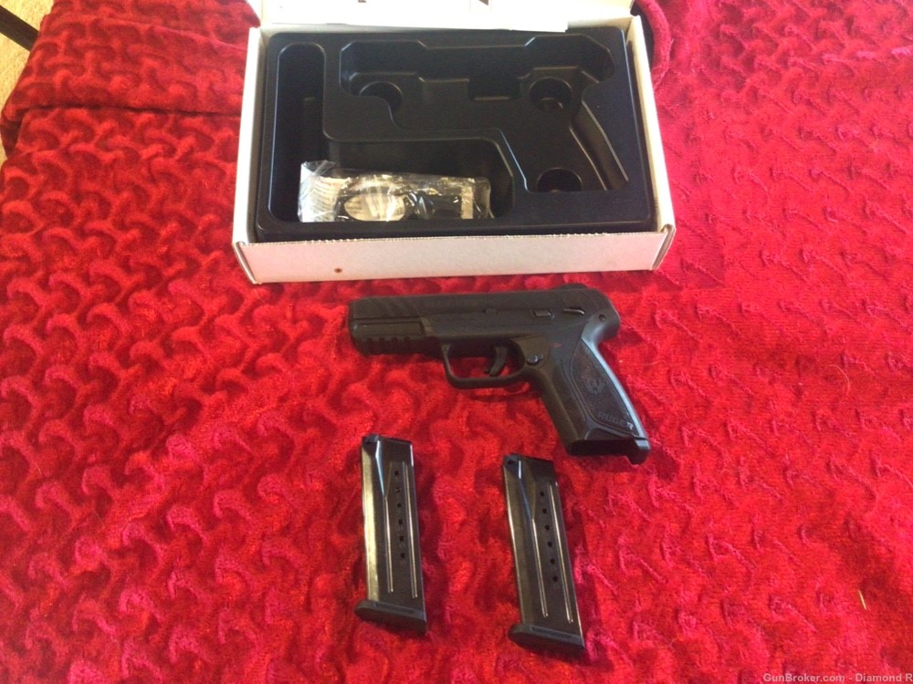 RUGER SECURITY 9 like new 2 15 rd mags no reserve!-img-0