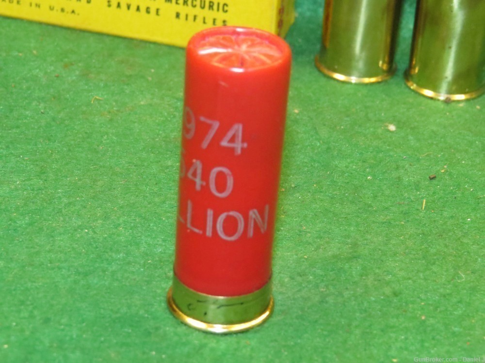 W-W, Winchester, 12 Gauge Shotgun Shell 1974, 540-Million, Collector Round-img-1