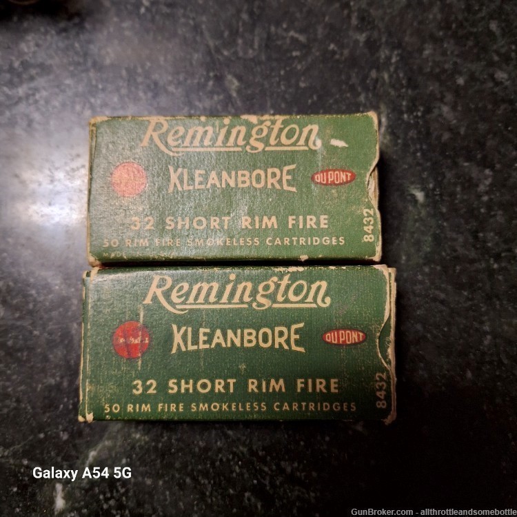 (2) boxes (95) rounds Remington Kleanbore 32 Short Rimfire ammo-img-0