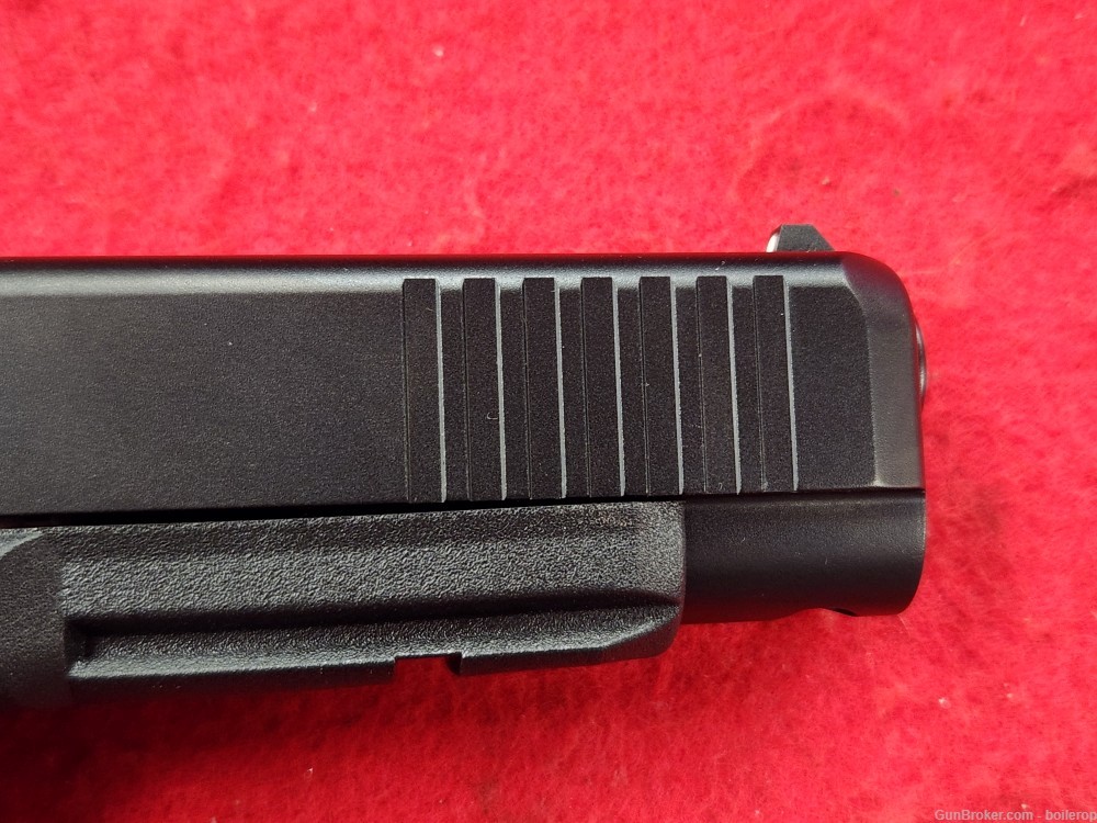 Glock 34 Gen 5 MOS, 9mm Pistol, mint w/case,Vortex,, etc Competition Ready!-img-6