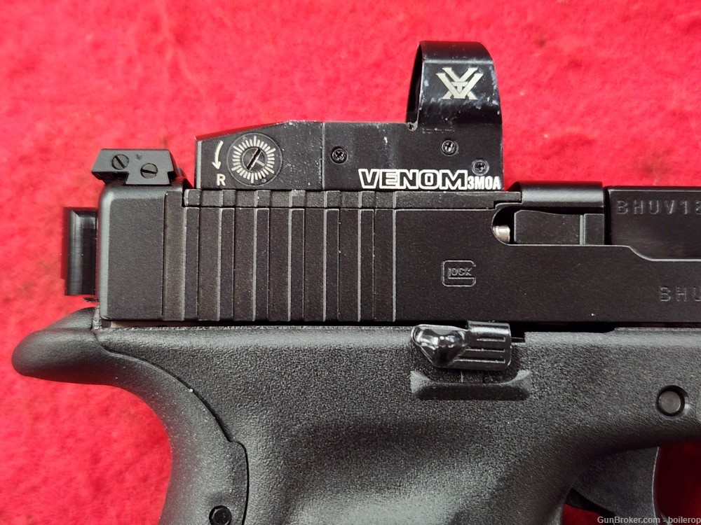 Glock 34 Gen 5 MOS, 9mm Pistol, mint w/case,Vortex,, etc Competition Ready!-img-4