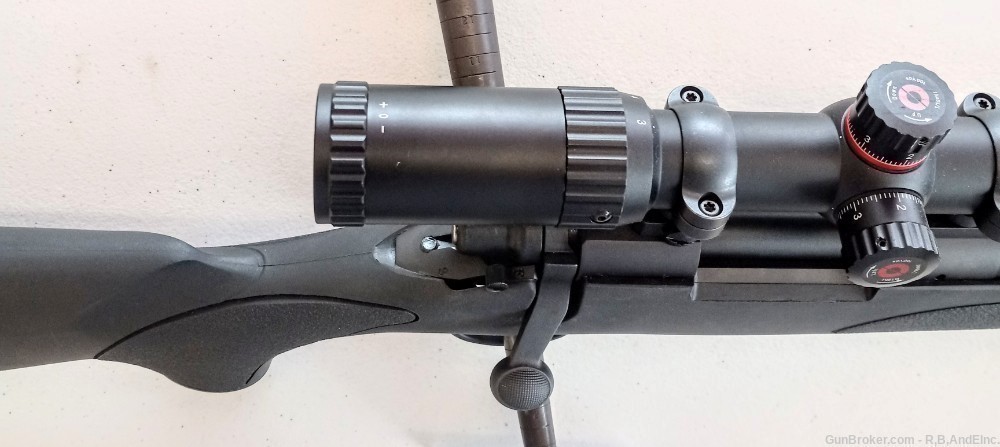 Remington Model 700, 243 WIN , 20" Barrel w/ Simmons mounted 3-9x40-img-6