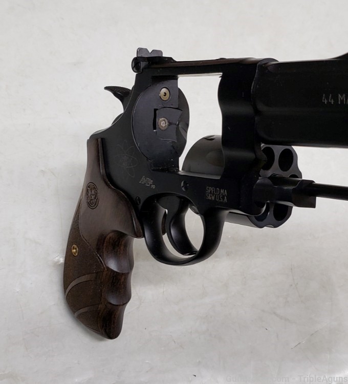 Smith & Wesson 329PD 44 magnum 4.13in barrel CA LEGAL 163414-img-9