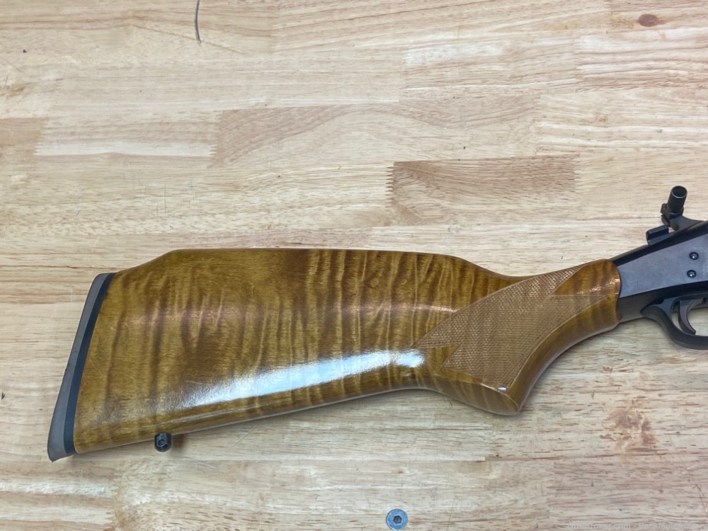 H&R 1871 ULTRA Varmint .223 + Beautiful Tiger Maple Stock / Penny Auction-img-8