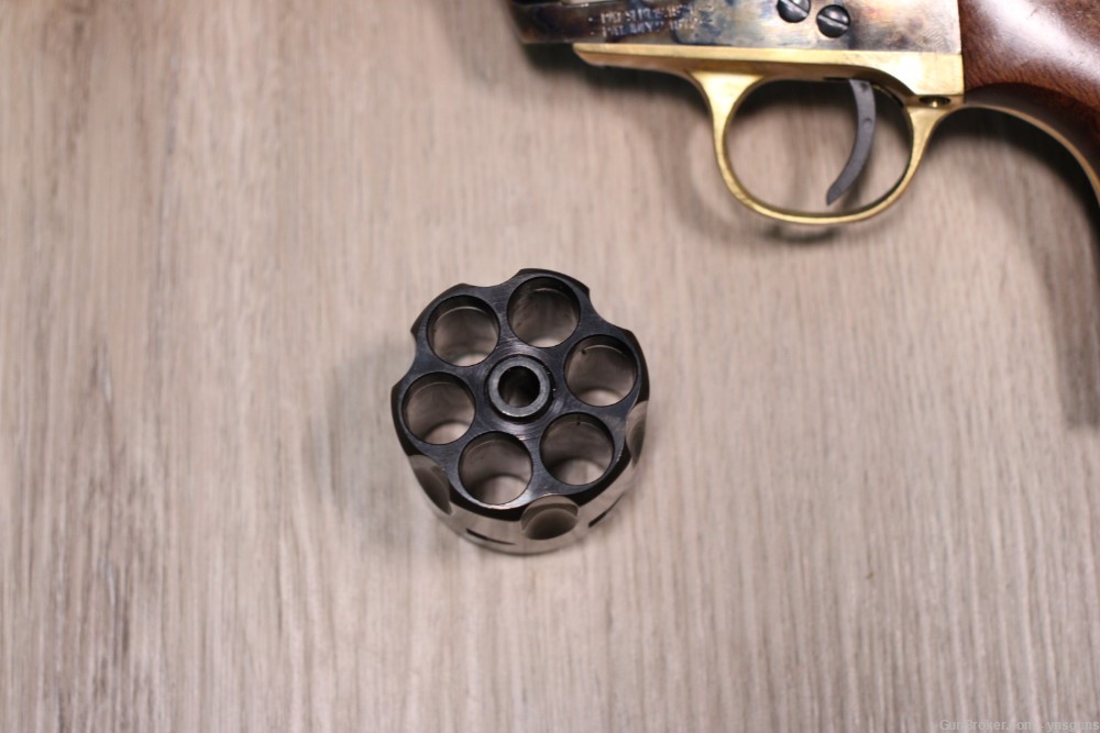 Cimarron Pistolero Revolver .45 LC 4.75” Barrel LNIB-img-5