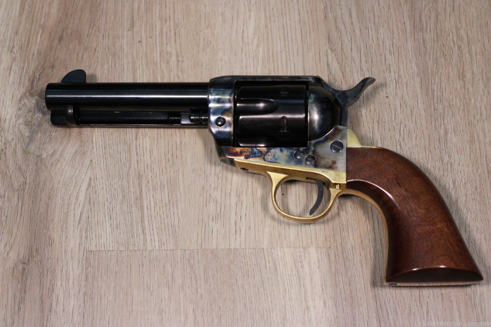 Cimarron Pistolero Revolver .45 LC 4.75” Barrel LNIB-img-15