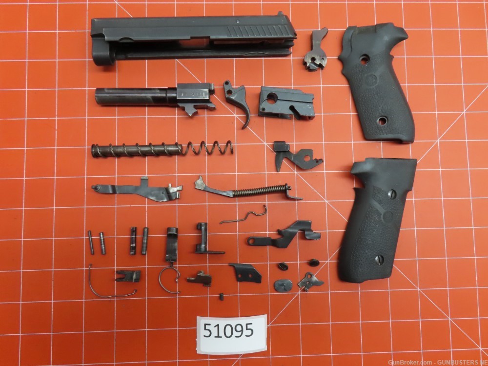 Sig Sauer model P229 .40 S&W Repair Parts #51095-img-0
