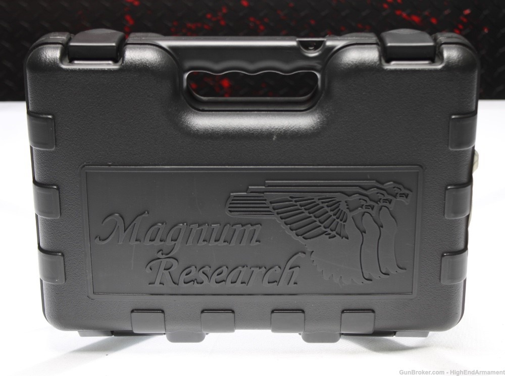 DESIRED & SOUGHT AFTER MAGNUM RESEARCH DESERT EAGLE .50AE CERAKOTE FINISH!-img-8