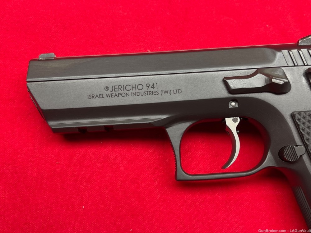IWI Jericho 941 9mm Cajunized w/ lots of extras-img-2