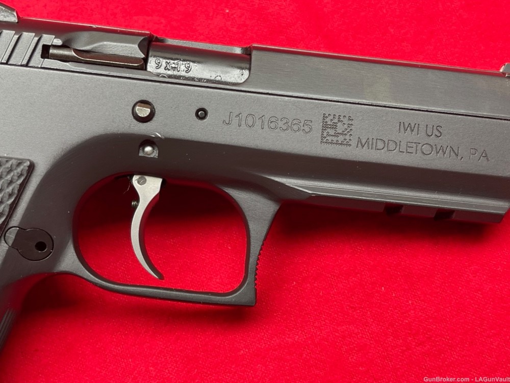 IWI Jericho 941 9mm Cajunized w/ lots of extras-img-6