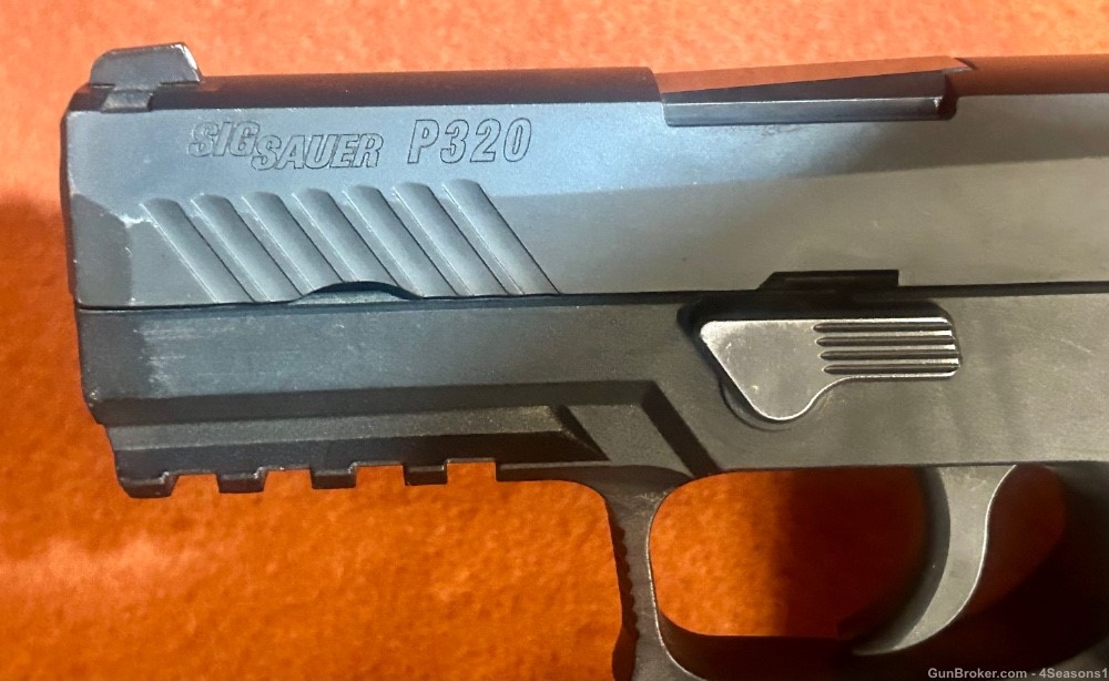 Sig Sauer P320 Compact 9mm-img-3