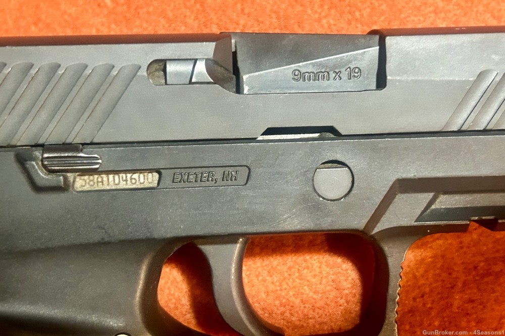 Sig Sauer P320 Compact 9mm-img-4