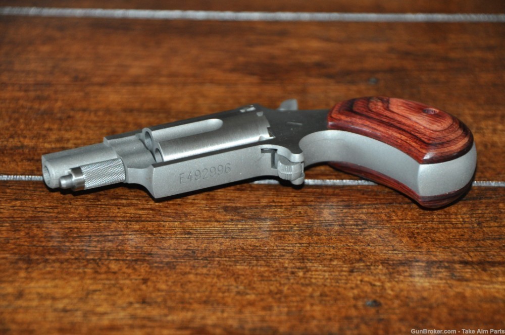 North American Arms Mini Magnum Model M 22mag w/ Lock Box-img-2
