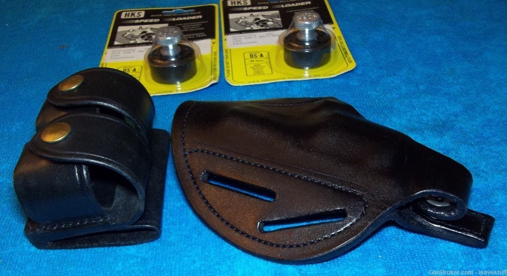 COLT Detective Special PACKAGE NOS Strong R/H Holster Hume Carrier & 2 DS-A-img-2