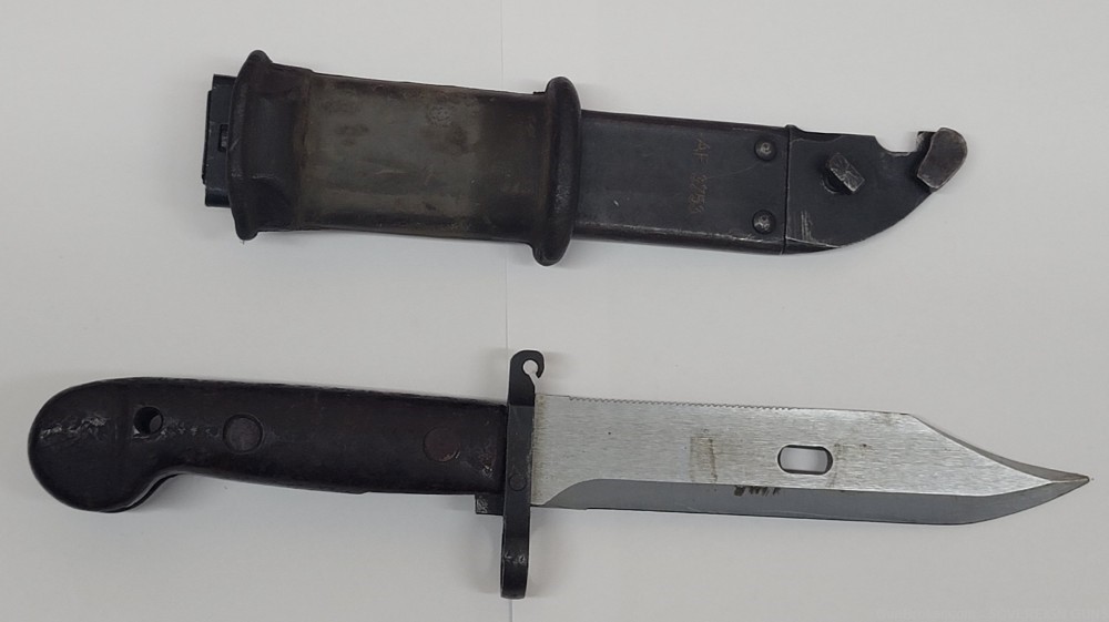 Russian AK47 Blade Bayonet with Scabbard USED-img-0