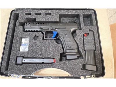 Semi-Auto Pistol Walther model PPQ M2 Q5  NIB