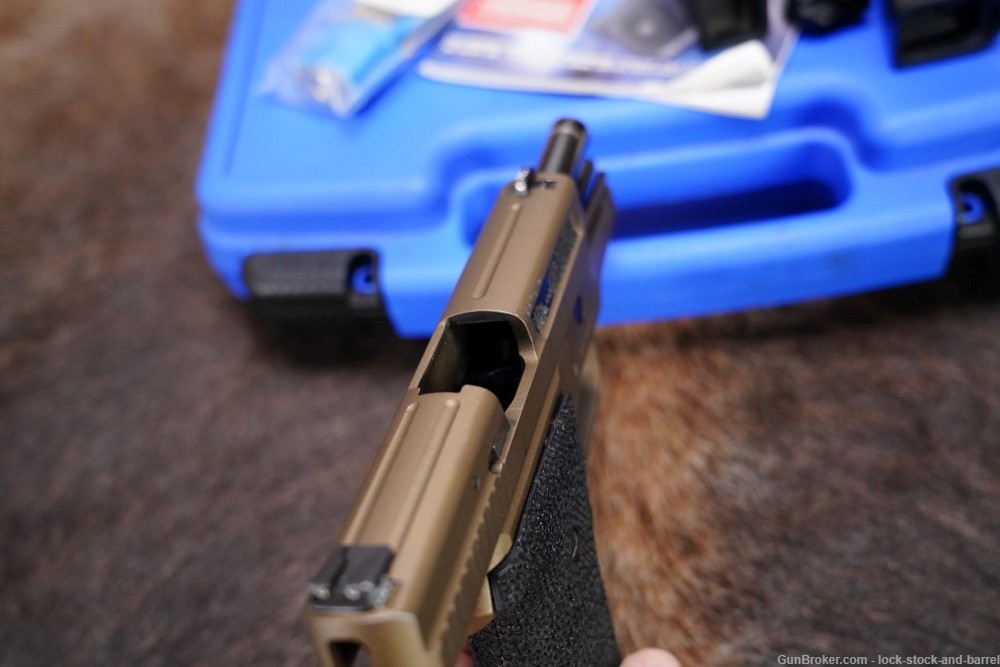 Sig Sauer Model P229 .40 S&W 3.75" Semi-Auto Pistol 2000s NO CA-img-9