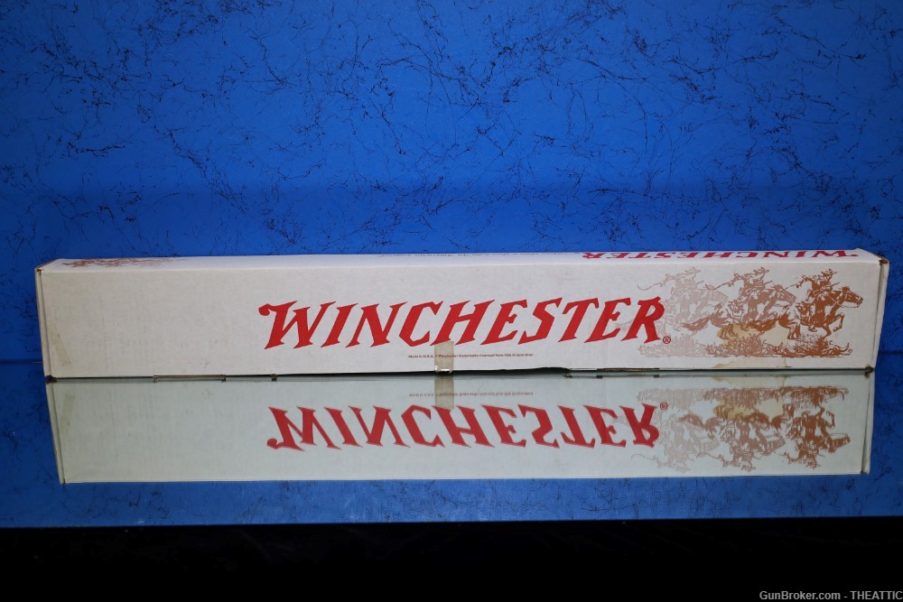LNIB UNFIRED WINCHESTER MODEL 70 CLASSIC STAINLESS 243 BOLT ACTION RIFLE-img-45