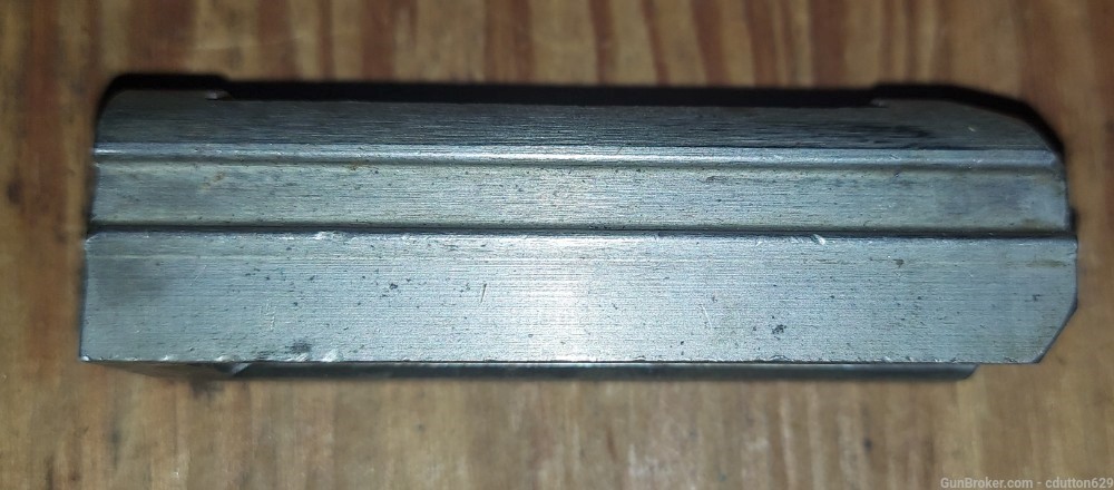 Remington 1187 12 ga breech bolt right-img-1