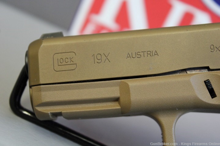 Glock 19X 9mm Item P-184-img-9