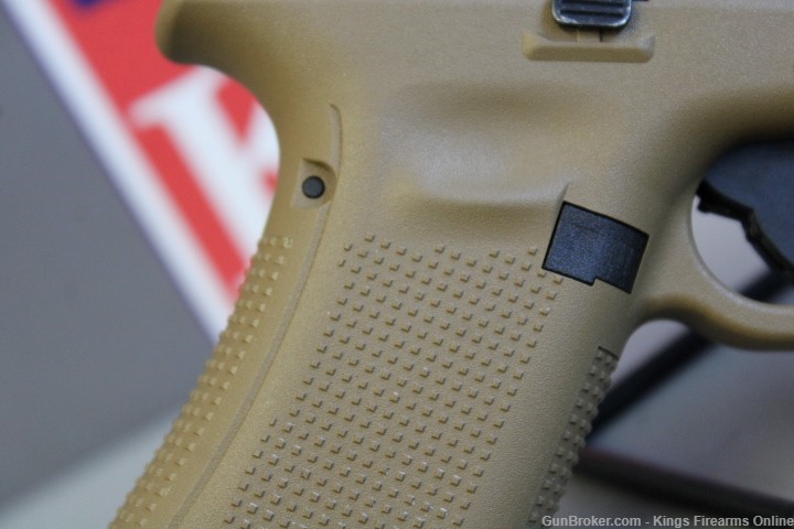 Glock 19X 9mm Item P-184-img-17