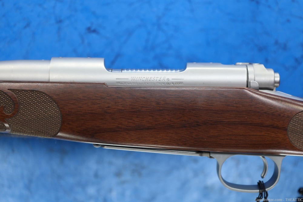 LNIB UNFIRED WINCHESTER MODEL 70 CLASSIC FEATHERWEIGHT STAINLESS 25 WSSM-img-4