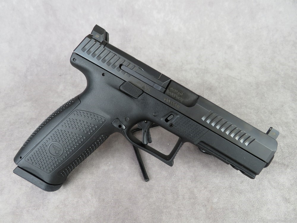 CZ P-10 F Optic Ready in 9mm! Great Condition! Penny Bid! NR!-img-4