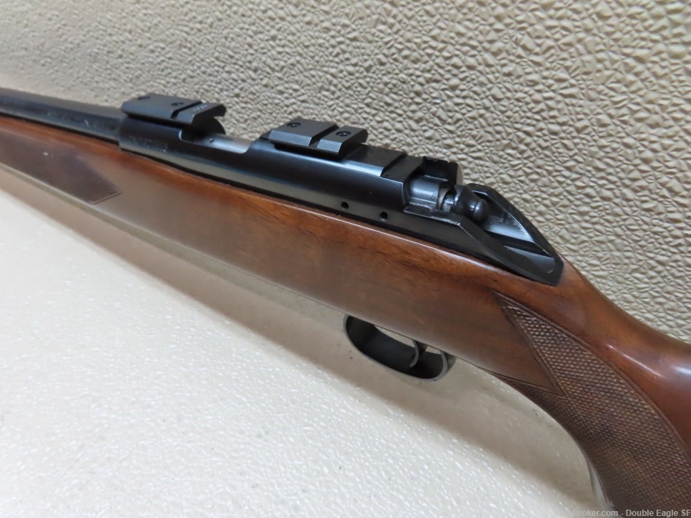 Winchester Model 52 Sporting Bolt Action Mag Fed .22 LR Rifle  NICE -img-17