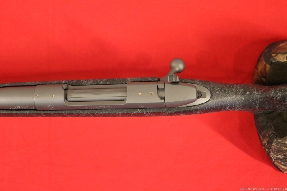 Weatherby Mark V Weathermark 6.5-300 WBY 26” BBL Rifle  NIB -img-10