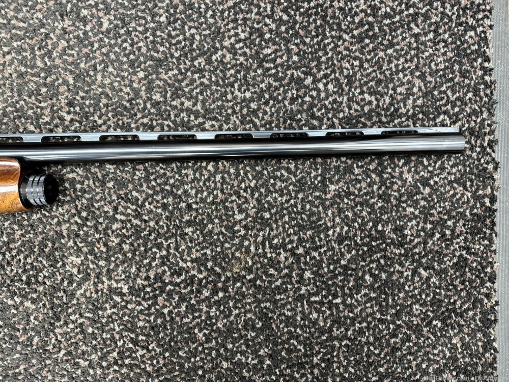 Browning A-500R 12 Gauge 28" Semi Auto Made in Belgium!!-img-4