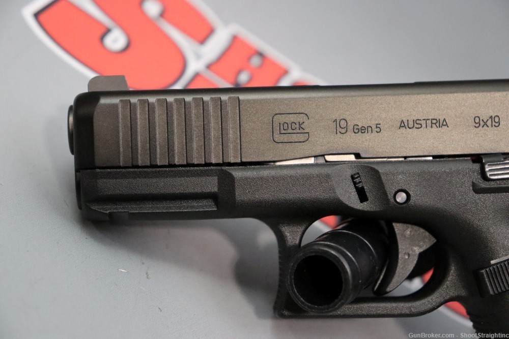Glock 19 Gen 5 9mm 4.02" w/Case -img-6