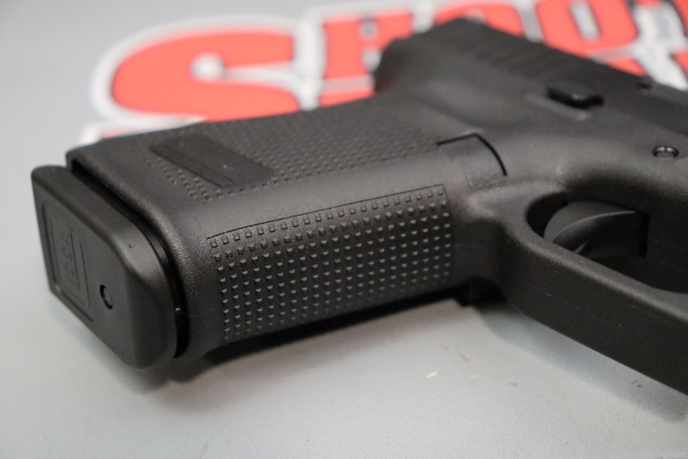 Glock 19 Gen 5 9mm 4.02" w/Case -img-16